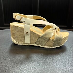 Women's Beige and Gold Wedge Sandals